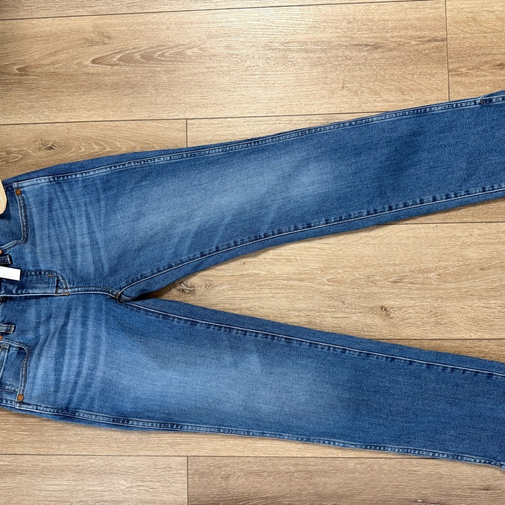 Madewell Women's Mid-Rise Stovepipe Jeans - Blue - Picture 8 of 11